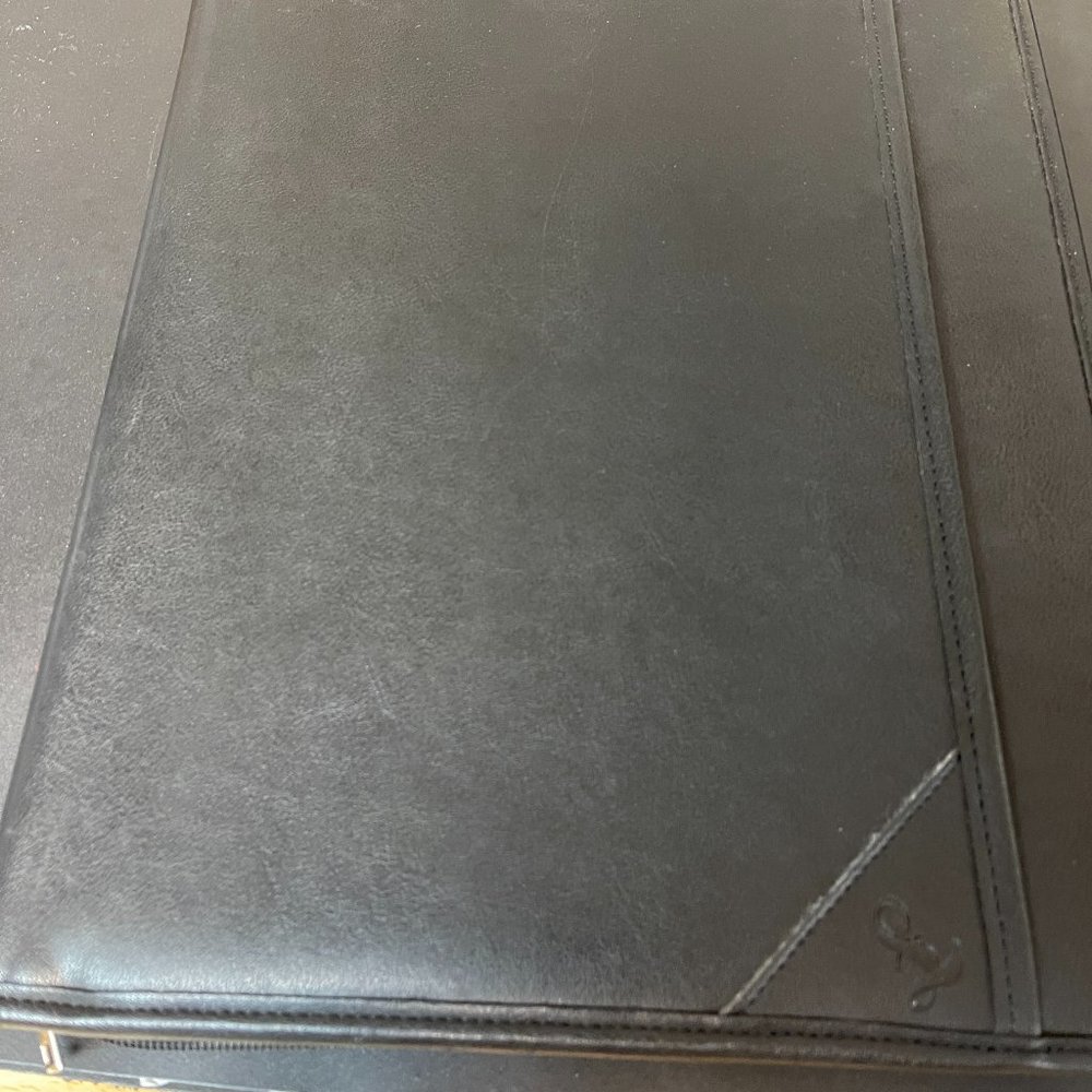 Samsill 70820 Professional Zippered Organizer/Writing Pad In Great Shape!!